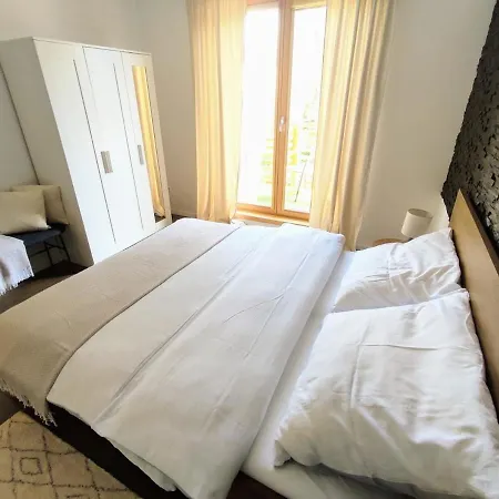 Panorama Park & Free Parking *